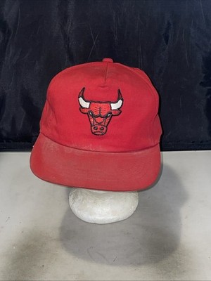 KICK10 NBA Chicago Bulls BMO Promo Cap Hat Buckle Strap Ebroidered Logo Red