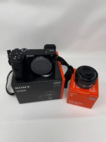 Sony Alpha a6600 Mirrorless Camera Kit w/ 16-50mm Kit Lens (3,291 Shutter Count)