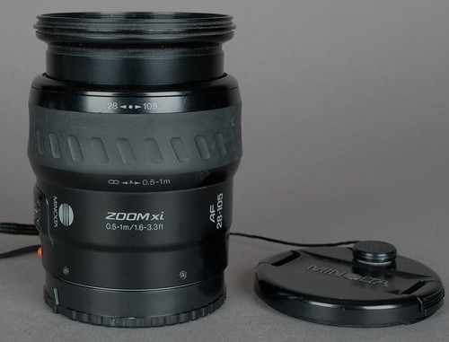 Minolta Maxxum Sony A 28-105mm AF Zoom Xi Power Zoom lens UNTESTED - Foto 1 di 4