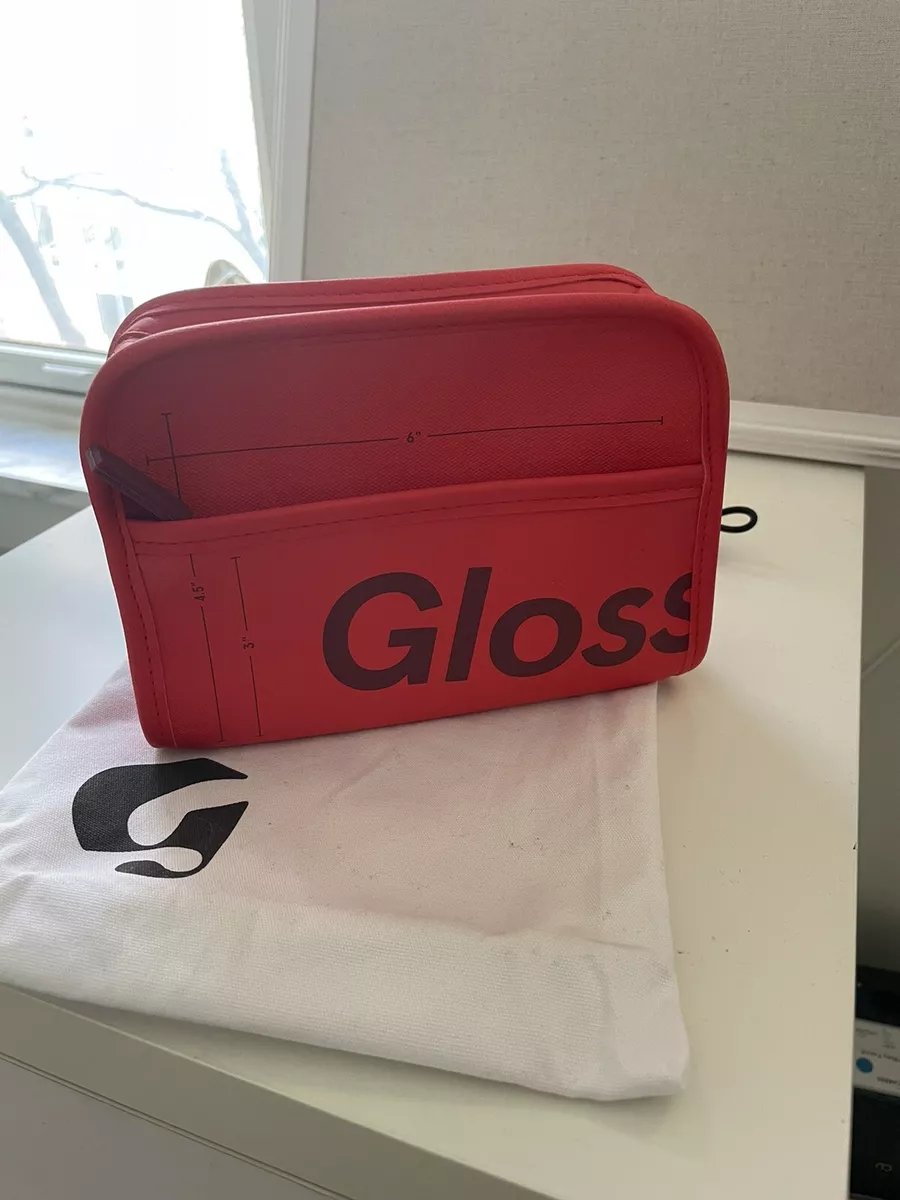 The Beauty Bag – Glossier