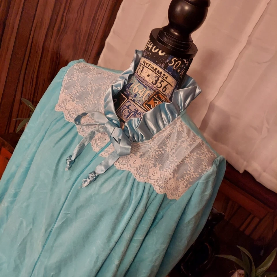 Vestido/bata de casa vintage Dana Jeffries turquesa satinado/encaje talla grande nuevo con etiquetas Foto 2 de 4