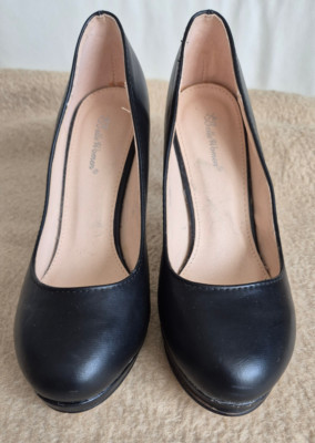 Elegant black ladies shoe size 38, Belle Woman