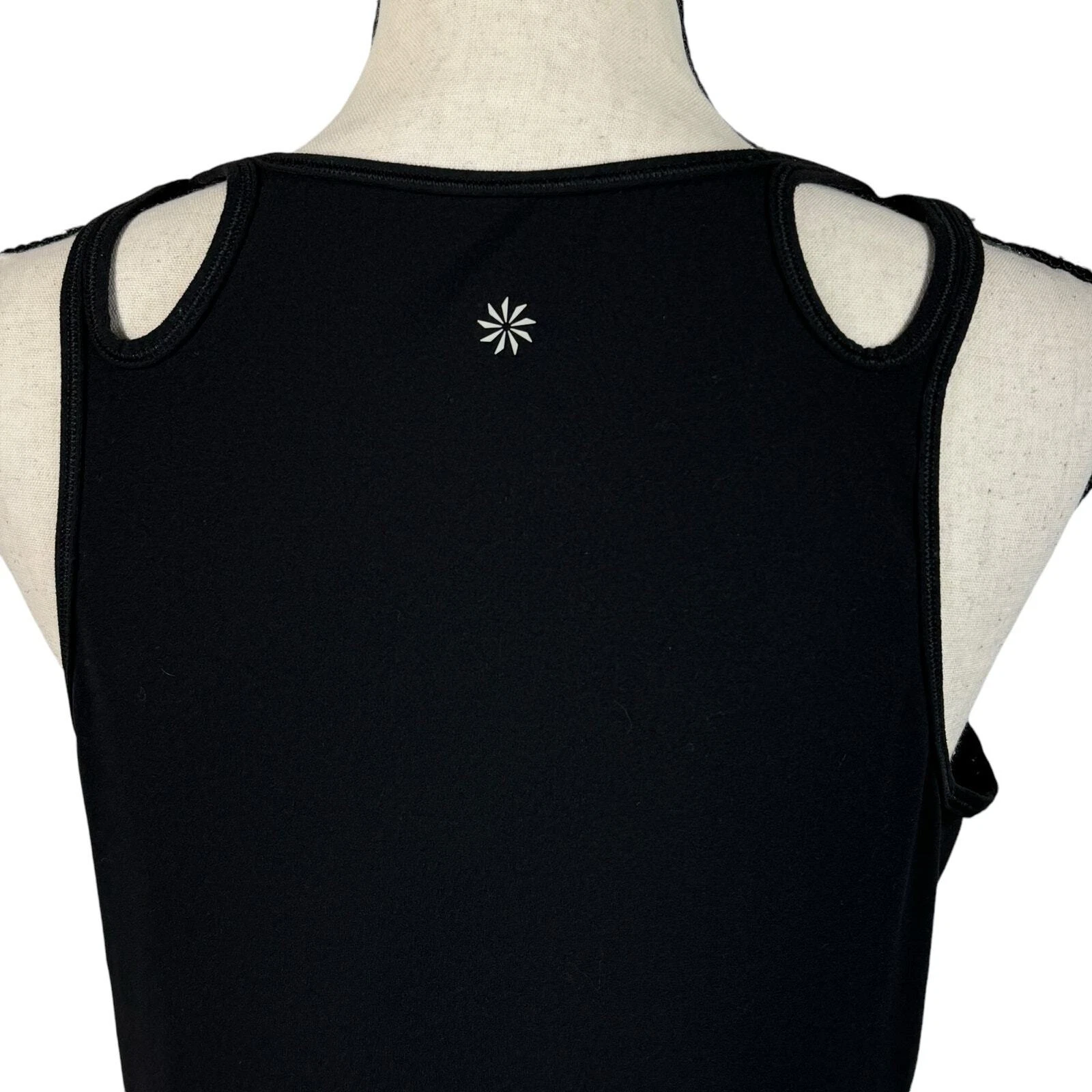 athleta shanti asana cami stretch sleeveless cutout shoulders tank-top