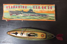 Vintage Japan Marusan S.N.N. NO. 25 Wind  Up Friction Motor Tin Submarine