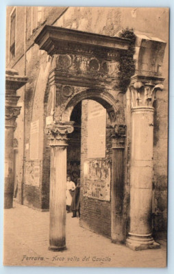 Ferrara - Arco volto del Cavallo - ITALY Postcard