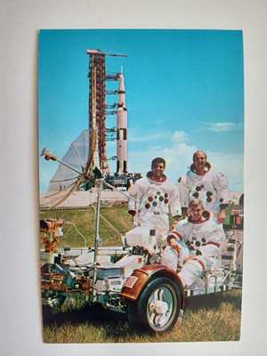 NASA SPACE CENTER FLORIDA APOLLO 17 POSTCARD ASTRONAUTS LUNAR ROVING VEHICLE