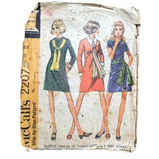 Vintage 1960s McCalls 2207 Sewing Pattern Siz...