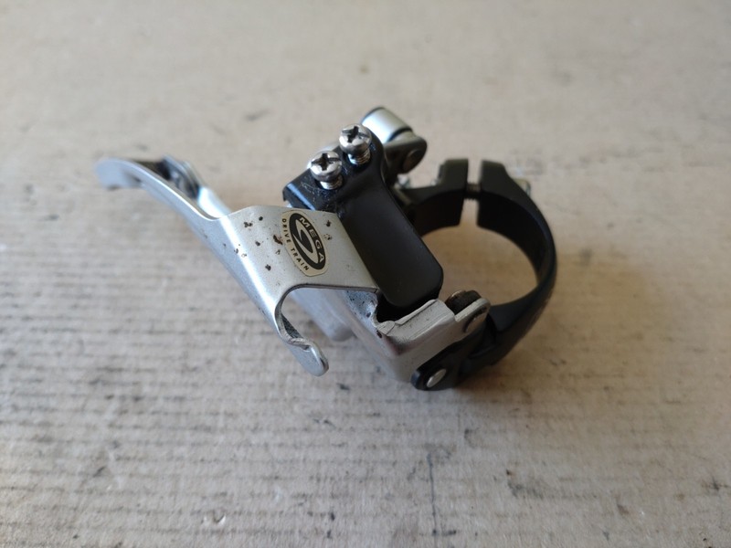 Shimano Deore LX Front Derailleur FD-M570 31.8 Clamp Top Pull