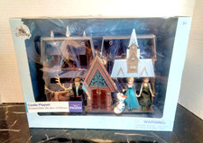 NEW DISNEY STORE FROZEN CASTLE PLAYSET - HARD TO FIND ORIGINAL MOVIE PLAYSET