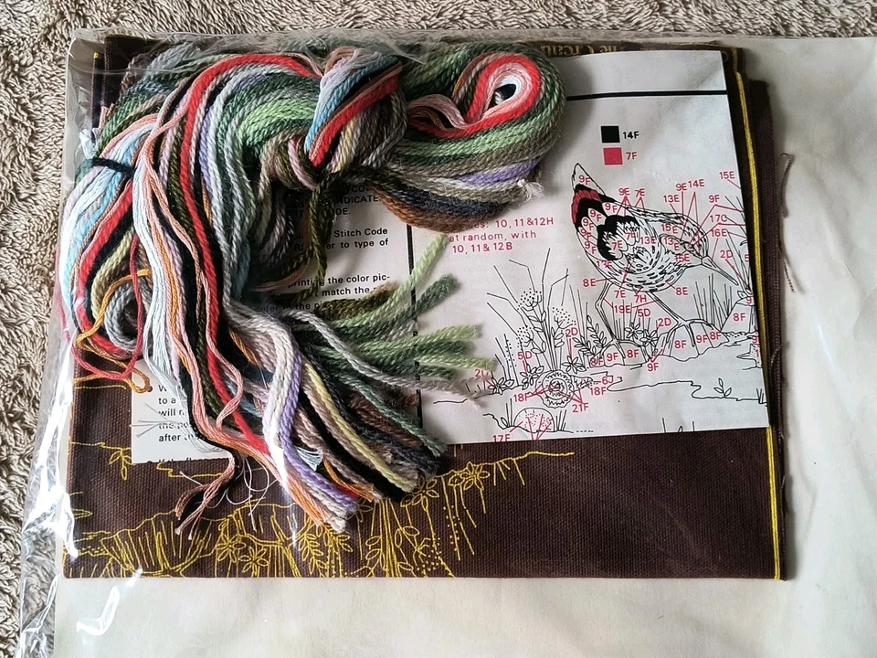 Creative Circle 0326 gaiteros y sacos de especias de cocina 1925 kit de bordado crewel Foto 4 de 4