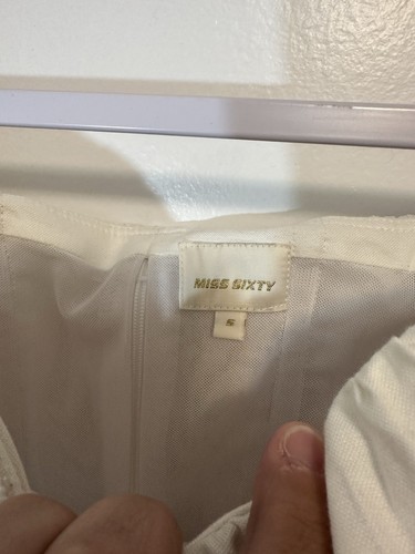 Miss Sixty Sweatheart Neck Puff Sleeve Off Shoulder Ivory Short Sleeve Top Small - Picture 3 of 7