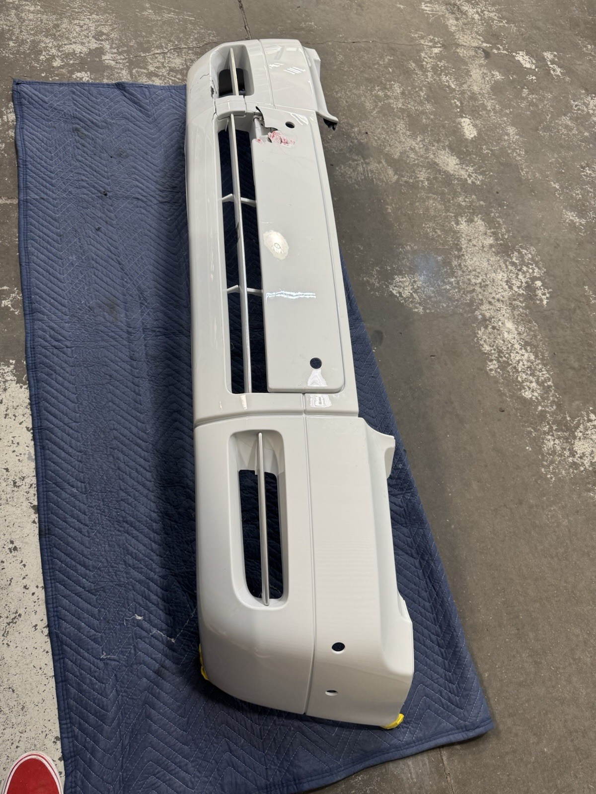 2014 Rolls Royce Phantom Drop head Front Bumper Oem Damage