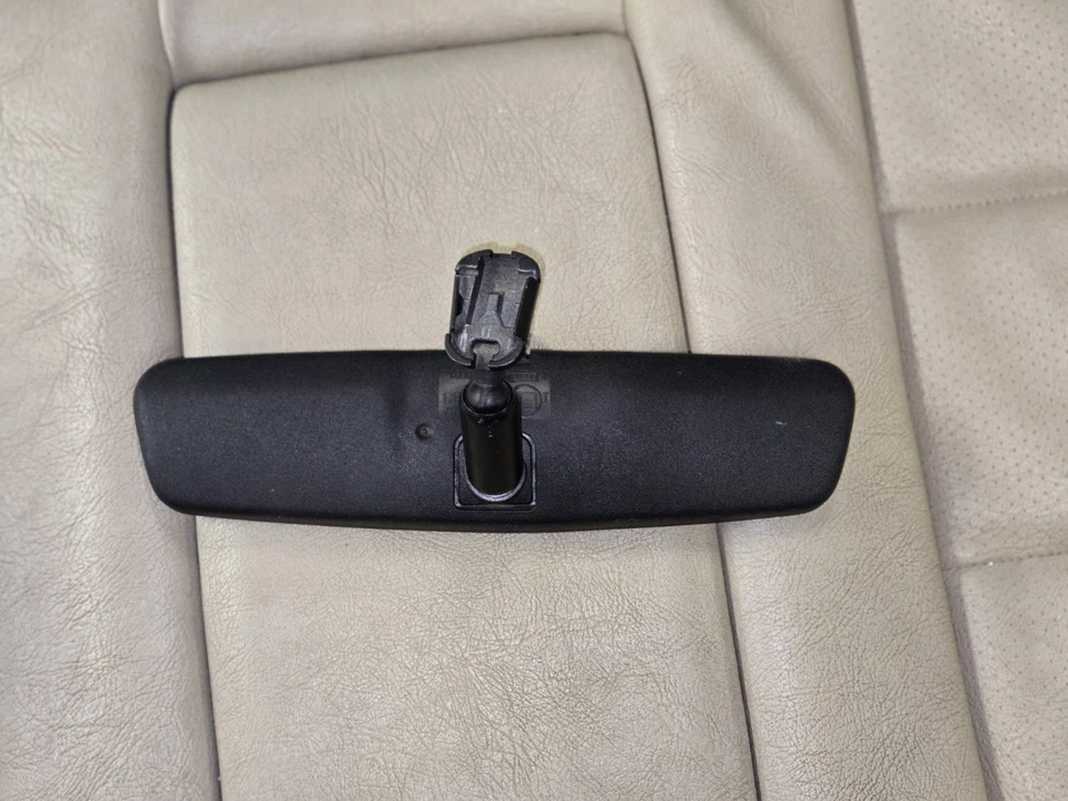 2004 - 2008 FORD F 150 INTERIOR REAR VIEW MIRROR OEM - Image 2 of 2