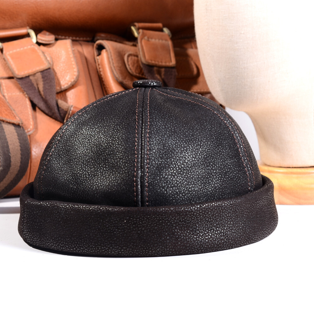 【MORE THAN BLACK】LEATHER BERET AkovichFarh Beret Hats Women Leather Beret Boina Feminina