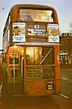 ORIGINAL 35mm SLIDE 10496-LondonBuses RT4633 NXP886 *RT LAST DAYS*Barking6.4.79