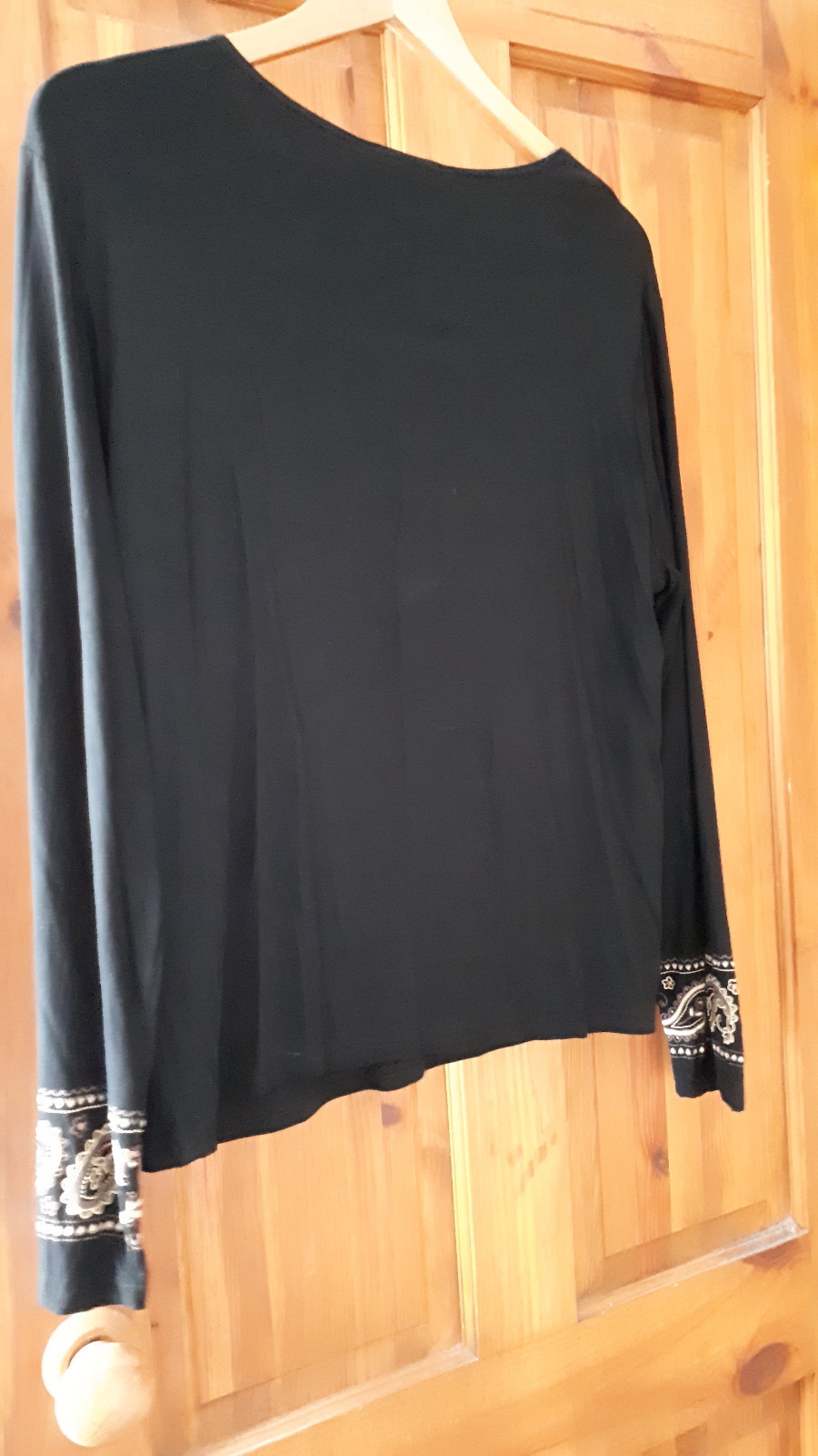 Embellished paisley heart ladies long sleeve tee in black 16 Two Tone Designs image 6