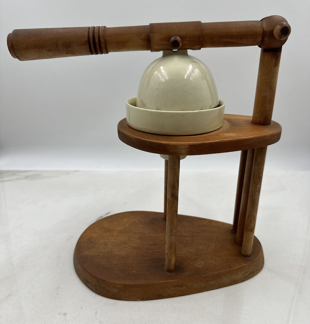 Vintage Juicer Juice Extractor Press Porcelain Wooden Stand Handle Table Top