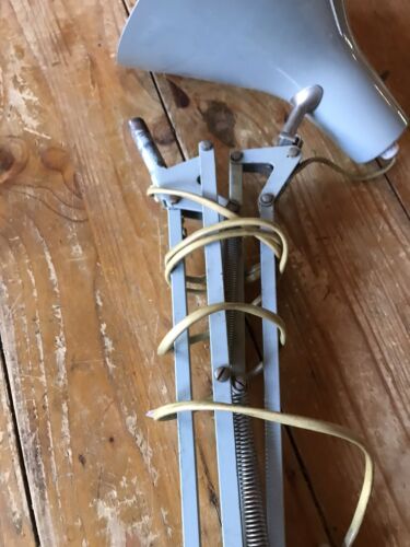 Original MCM Vintage Luxo L-2 iconic Industrial Architects Jacobsen Lamp Working