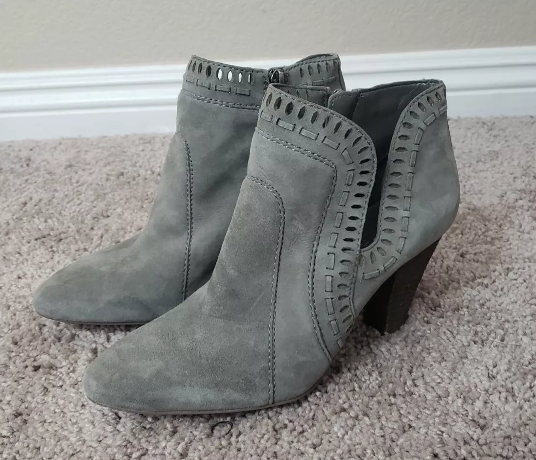 Vince camuto 2025 reeista bootie