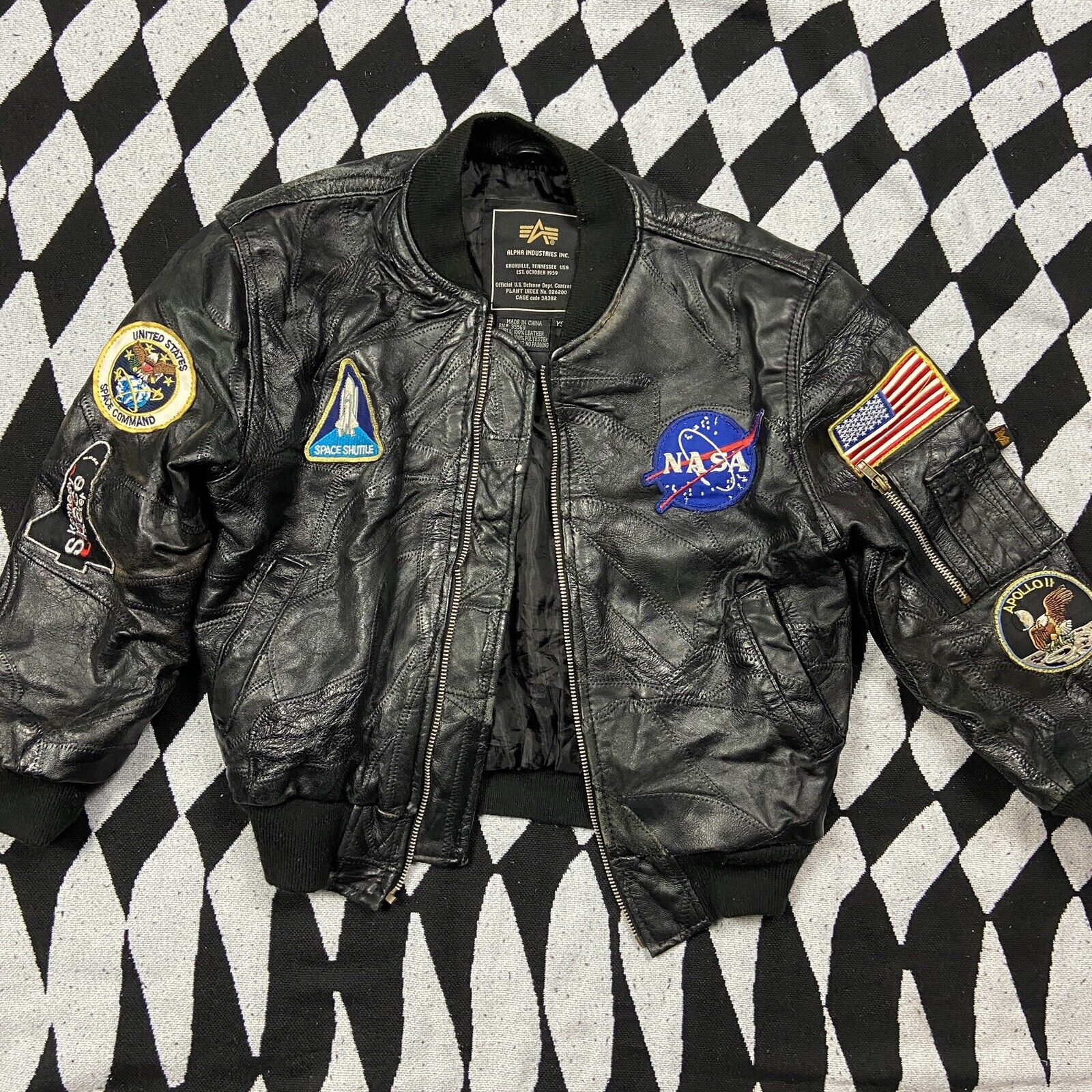 adecuado asesinato Día del Maestro Alpha Industries Inc United States Space Command NASA Leather Bomber Jacket  YS | eBay