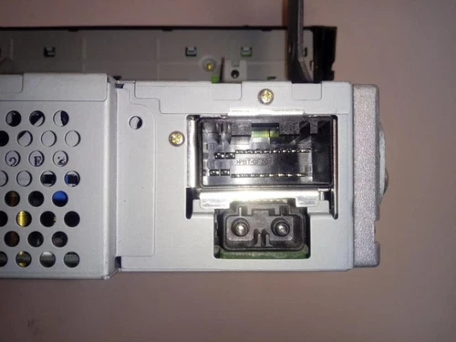 2R8318B876AG Sistema Audio/Radio Cd para JAGUAR S-TYPE 2004 6504450 - Imagen 4 de 10