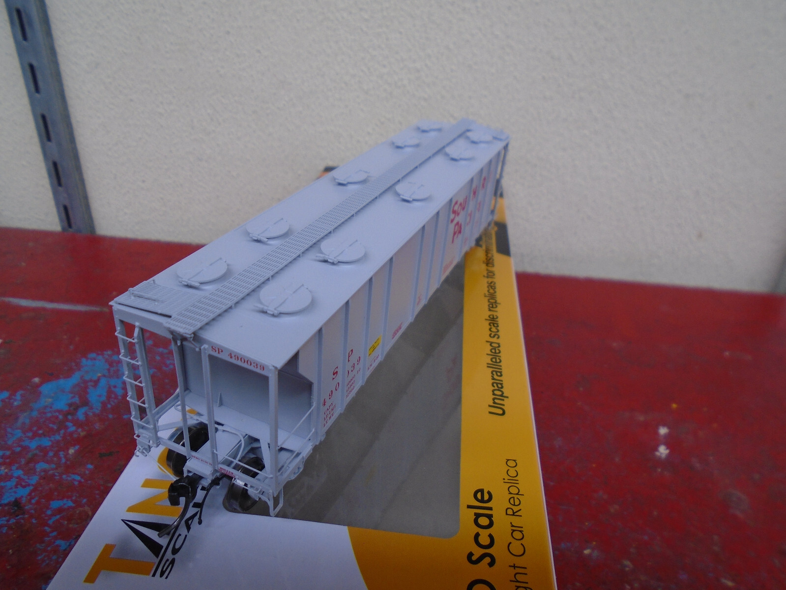 Picture 4 of 6