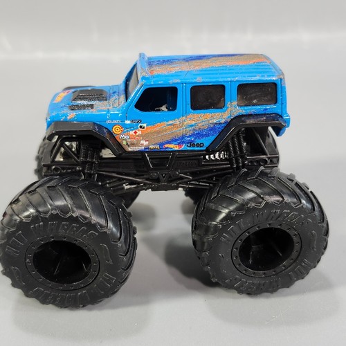 Monster Jam Hot Wheels Lot Of 6 Jeep Fire Thanos Segundo Octon8er Iron Man 1:64 - Picture 10 of 24