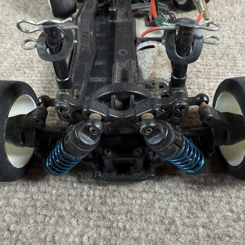 Team Associated Apex RTR Auto Fernbedienung Qualifier Serie 4WD Teile Box Sender - Bild 19 von 24