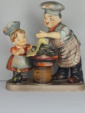 LEFTON Nursery Rhyme Figurine-  "Sing a Song of Sixpence" - RARE!