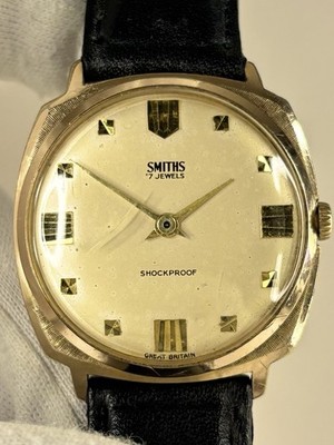 SMITHS Vintage 1960 s Men s Manual Square Gold Dress Watch