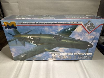 HKM01E07 1:32 HK Models Dornier Pfeil Do 335B-2 Zerstorer Heavily Armed Sealed