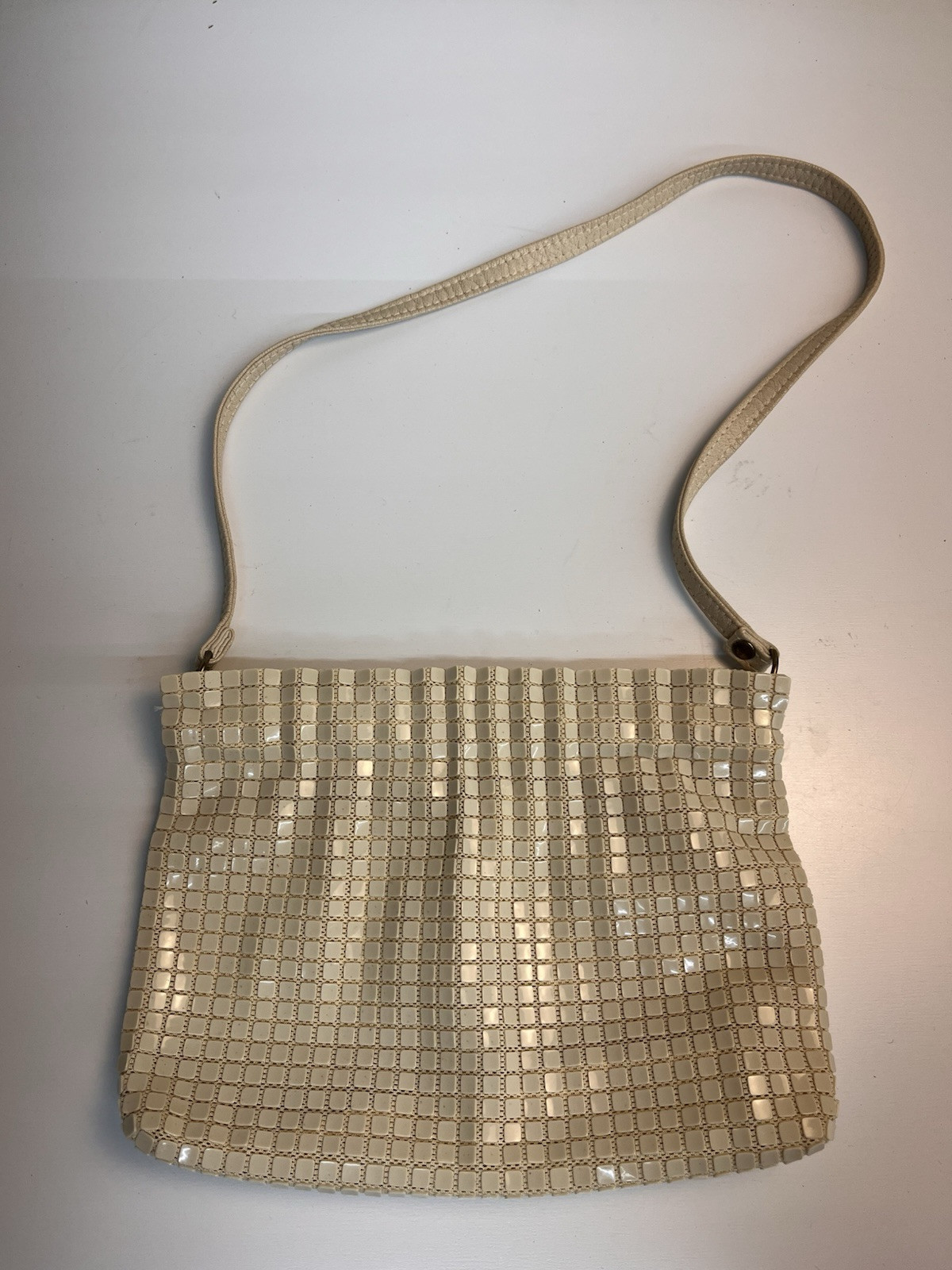 Vintage Purse Ivory White Sparkly Metal Mesh Handbag