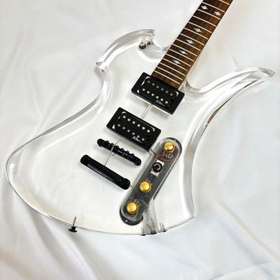 B.C.Rich Mockingbird Acryl E-Gitarre selten benutzt mit kleinen Kratzern
