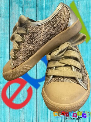 GBG Los Angeles by Guess Toddler size C7 Quilted Beige Shoes