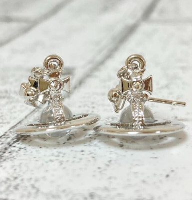 希少✨VivienneWestwood Trump Silver earring 31019094_60702651_1000.jpg