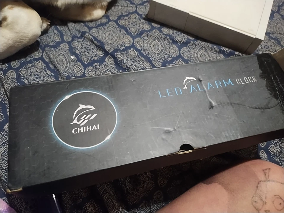 Chihai Kosda 2" Grande LED Reloj Despertador Digital con Función Cuenta Regresiva ROJO Foto 2 de 4