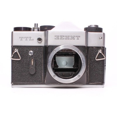 Zenit TTL 35mm SLR Film Camera - SHUTTER STICKS