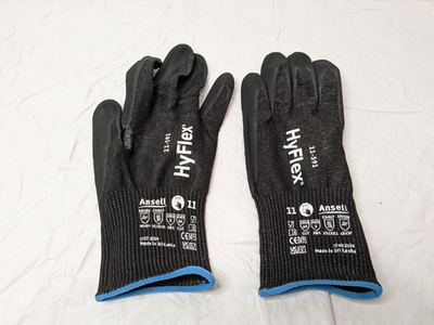 Ansell Hyflex Cut Resistant Gloves Black Size 11 ANSI 5/9 QTY 12