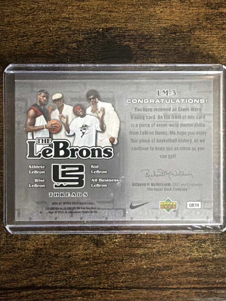 Parche usado Upper Deck Threads The Lebrons LM-3 2006 LeBron James Event Foto 2 de 2