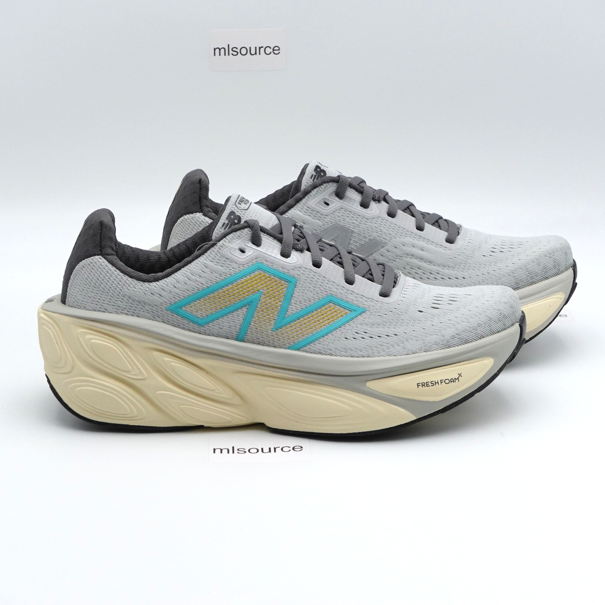 Size 10 XWIDE 4E Men's New Balance Fresh Foam X More v5 Sneakers