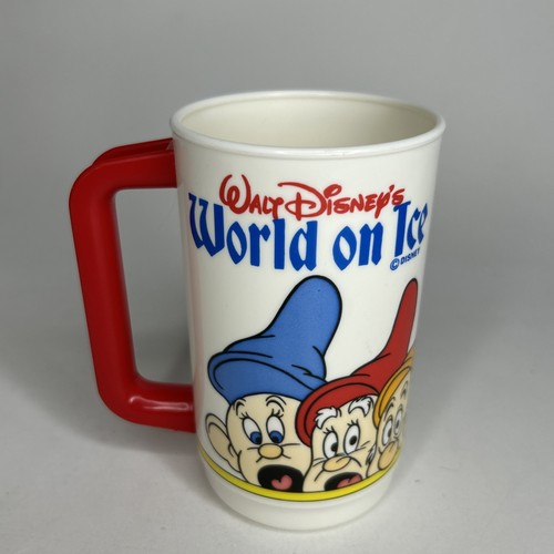 VTG Walt Disney's World On Ice Snow White & Seven Dwarfs 22oz Plastic Cup Mug