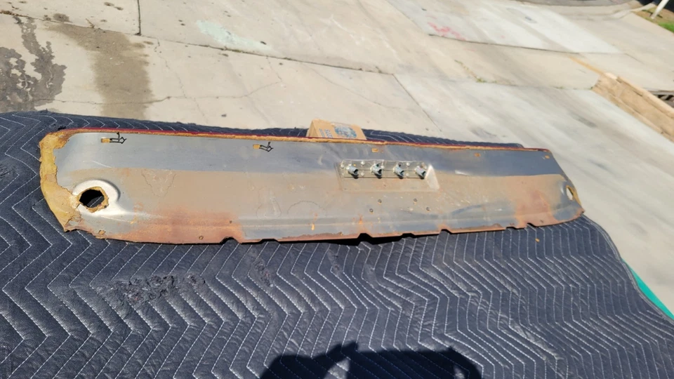 1971 Lincoln Continental Mark III Upper INTERIOR HEADER/message Board - Image 3 of 4