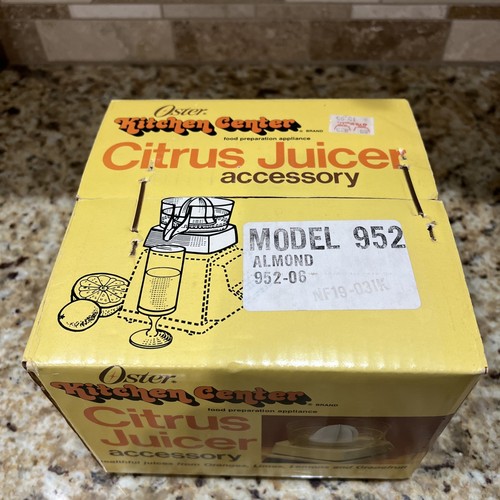 VINTAGE OSTER KITCHEN CENTER CITRUS JUICER ACCESSORY ALMOND MODEL 952 NOS 1979 - Picture 2 of 12