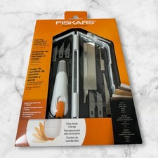 Fiskars Heavy-Duty Knife Set Carving Chiseling  Sawing Set 165190-1002 NEW SHIP
