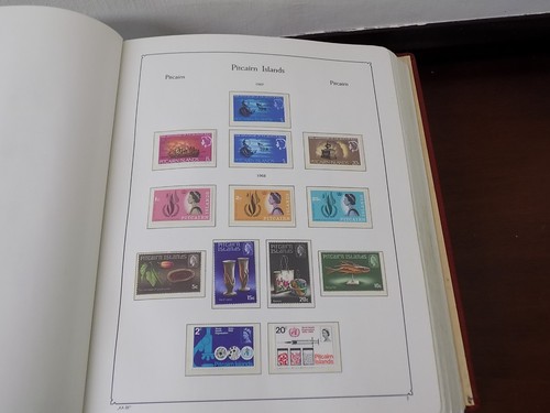 BRITISH COMMONWEALTH STAMPS COLLECTION IN 2 LARGE KABE ALBUMS MUCH U/M MINT - 第 10/24 張圖片