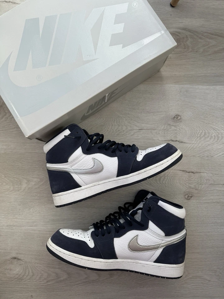 Talla 10 - Jordan 1 Retro Alto CO.JP Azul Marino Medianoche - Usado Foto 3 de 4