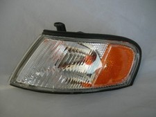 Parkingcorner Turn Signal Light For 98-99 Nissan Altima Left Driver Side