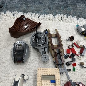 Huge LEGO Star Wars Parts Lot &ndash;Jabba&rsquo;s Sail Barge, Landspeeder, Hovertank + More