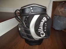 Sac de golf Callaway Mini 15" de haut - Occasion, plusieurs cicatrices sur sac - essayé de montrer dans