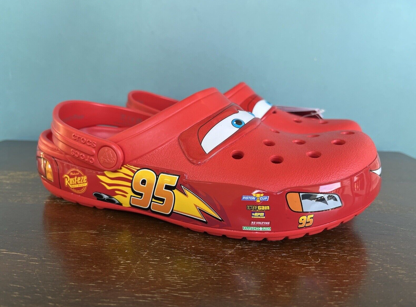 Crocs Adults Classic Disney Cars Lightning McQueen Clogs 205759-610 Multi  Size